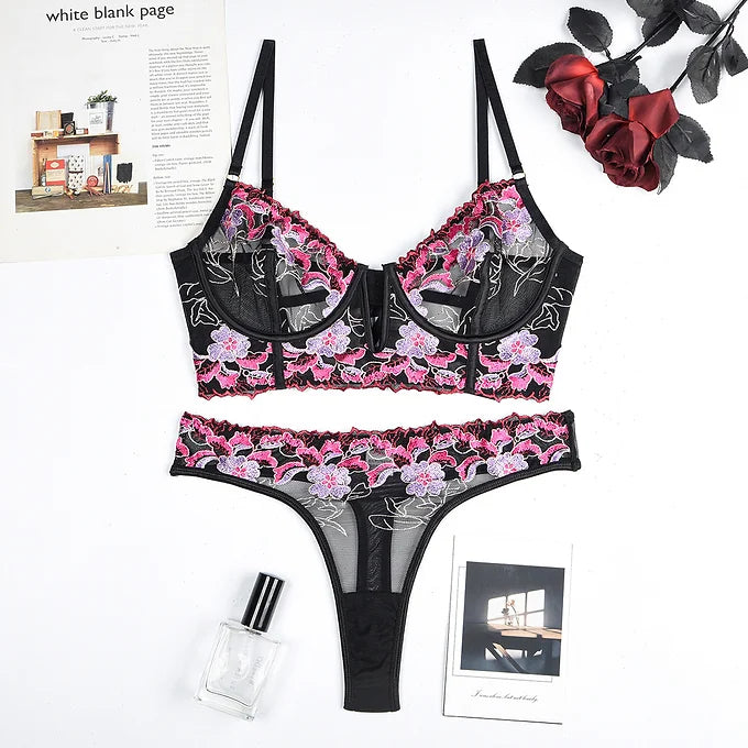 Embroidery Metal V-Neck Sexy Set Bra And Panties Sets